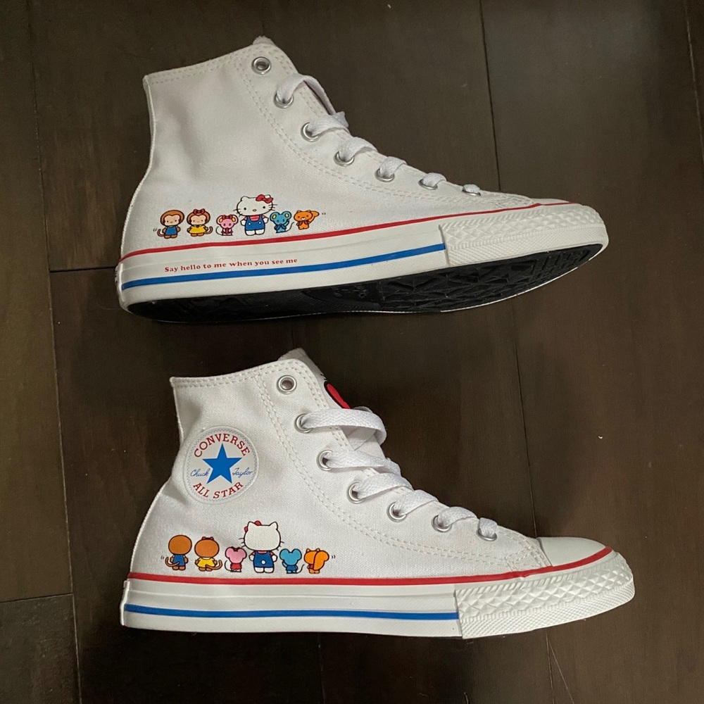 Hello Kitty Converse Chuck Taylor High Top